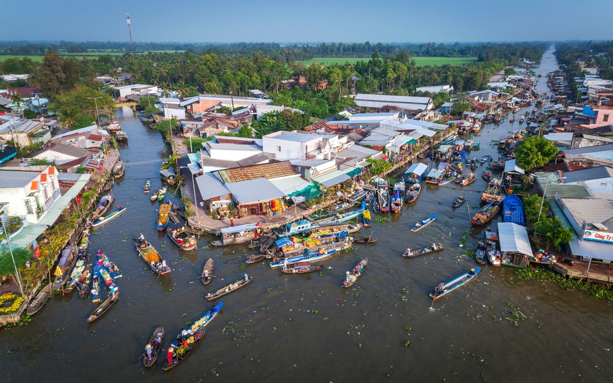 Hiện thực hóa tầm nhìn và khát vọng, đổi mới để phát triển