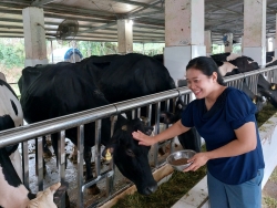 Nhà khoa học gắn bó với sự phát triển của ngành chăn nuôi