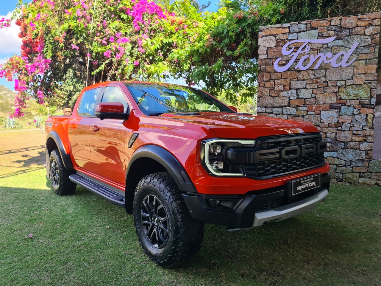 Ford Ranger Raptor chính thức xuất hiện tại Việt Nam