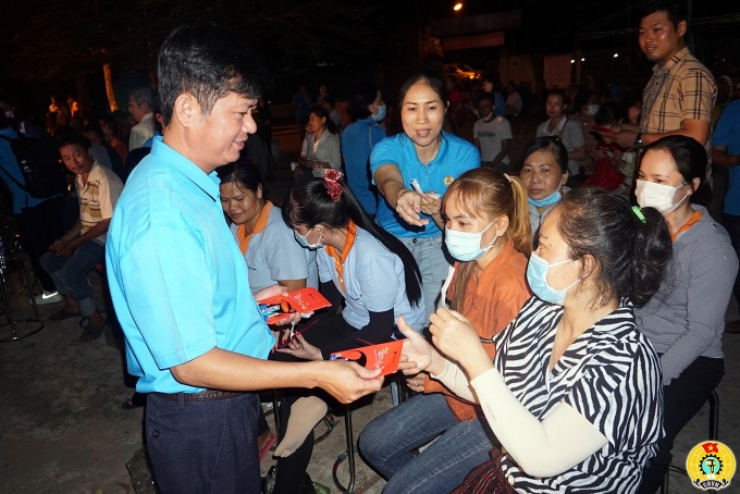 Gỡ khó trong phát triển đảng viên là công nhân khu vực doanh nghiệp ngoài nhà nước