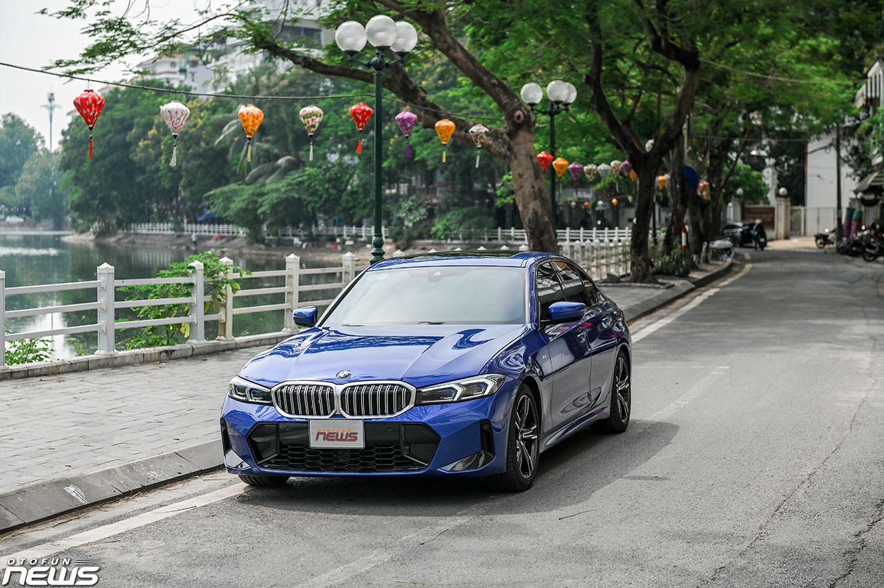 BMW 330i M-Sport lái hay nhất phân khúc nhưng thiếu tính năng hỗ trợ lái