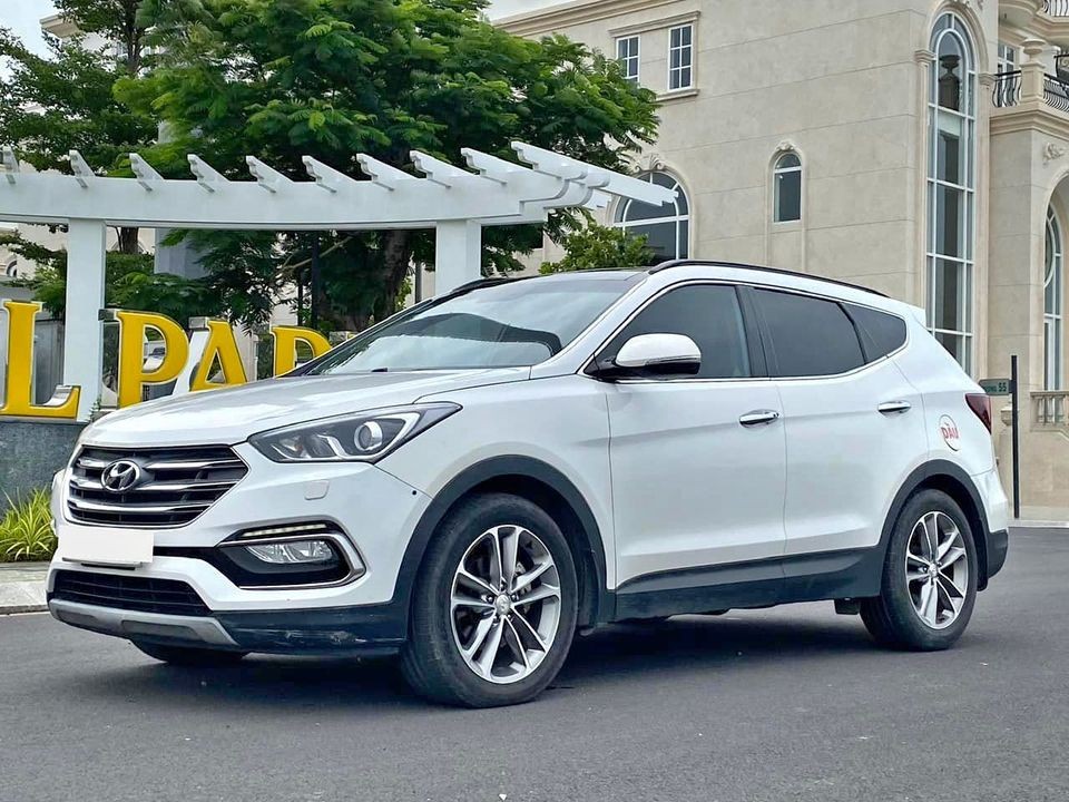 5.675 xe Hyundai SantaFe thế hệ cũ phải triệu hồi vì lỗi phanh