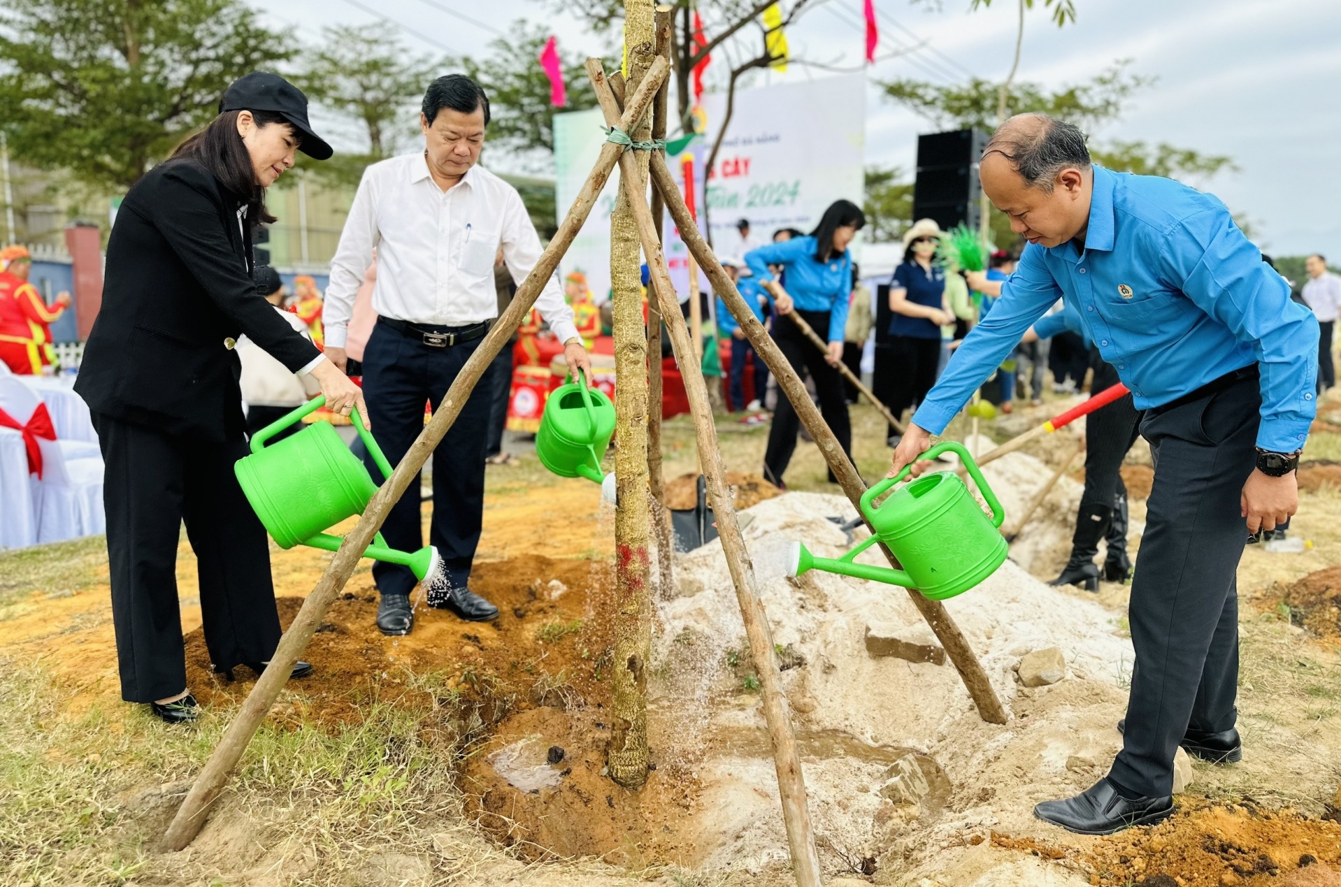 Công đoàn Đà Nẵng phát động phong trào tạo mảng xanh trong doanh nghiệp