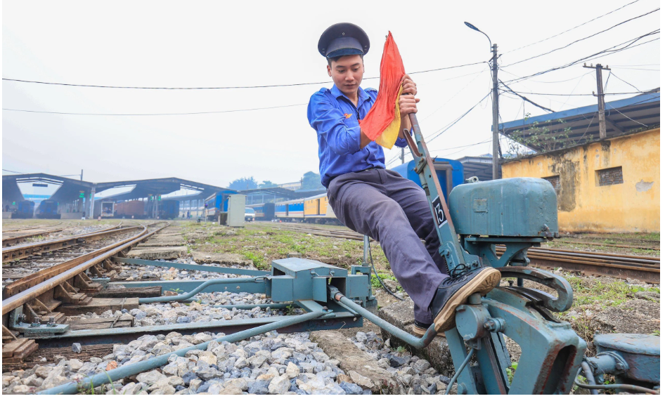 Tiếp tục tăng cường sự lãnh đạo của Đảng đối với công tác an toàn, vệ sinh lao động