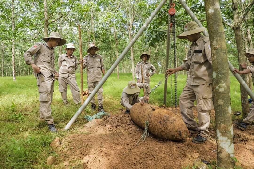 Những người hồi sinh “vùng đất chết”