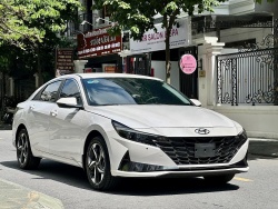 Hyundai Elantra 2.0 AT được yêu thích nhất phân khúc Xe gầm thấp 500-750 triệu