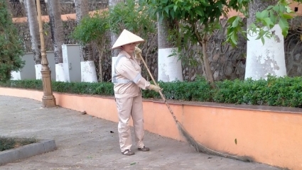 "Tôi vào Đảng để làm gương cho con"