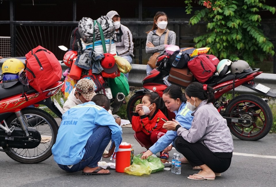 Thân phận “ngụ cư” của những lao động ly hương