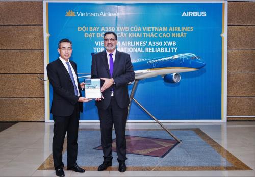 vietnam airlines lot top 5 hang dat do tin cay cat canh may bay airbus a350 xwb