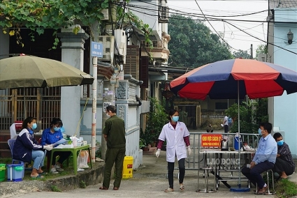 Hà Nội: Hai công nhân nghi nhiễm Covid-19 tại Khu công nghiệp Bắc Thăng Long