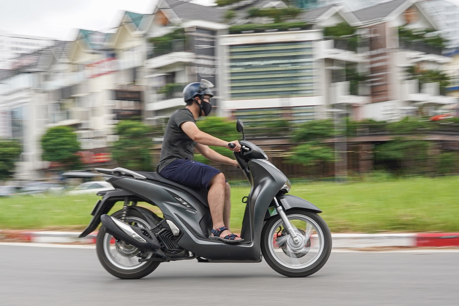 Người dùng đánh giá Honda SH mới