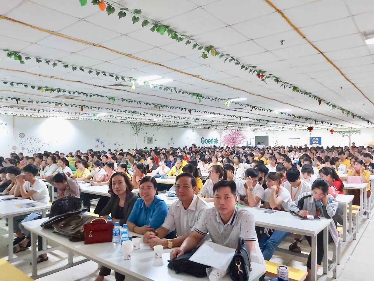 Hơn 8.000 công nhân ngừng việc do Covid-19 được công đoàn tìm việc làm mới