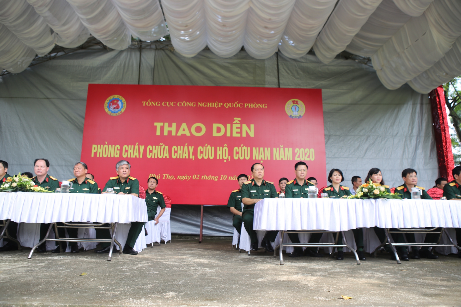 Thao diễn phòng cháy chữa cháy và cứu nạn, cứu hộ trong các doanh nghiệp quốc phòng