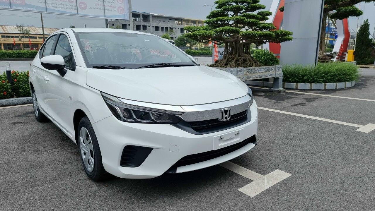 Honda City E giá 499 triệu về đại lý