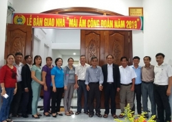  Nghiệm thu, bàn giao nhà “Mái ấm Công đoàn” năm 2019.