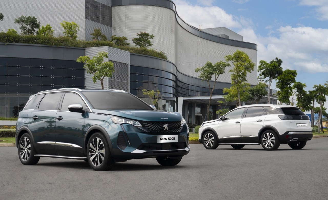 Peugeot 5008 2022 ra mắt, giá từ 1,219 tỷ đồng