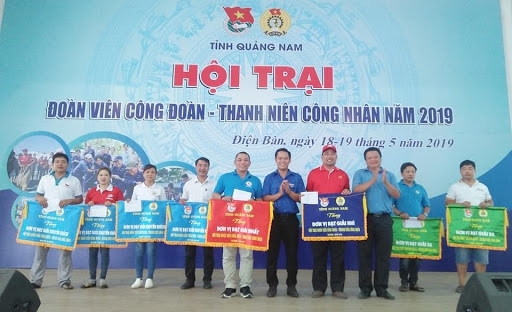 Giải pháp phát triển thanh niên công nhân  tại các khu công nghiệp