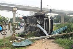 thung xe container roi tai nga ba nguoi di duong vut xe bo chay