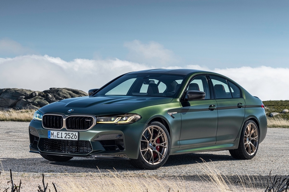 Xe hiệu suất cao BMW M5 CS mạnh 627 mã lực