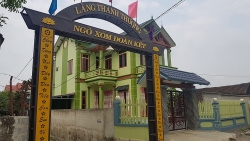 1 hộ nghèo + 1 hộ nghèo = 1 hộ nghèo