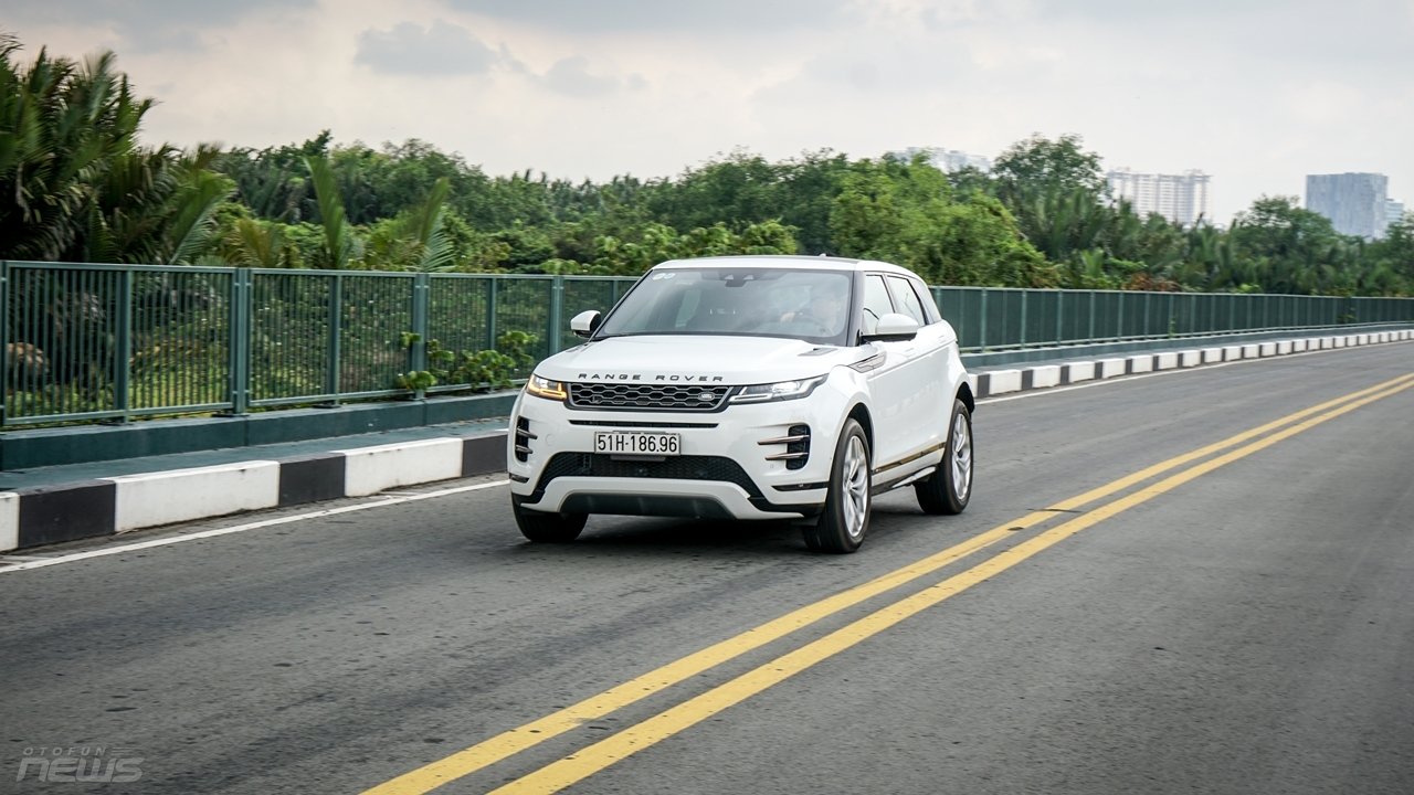 danh gia chi tiet range rover evoque 2020