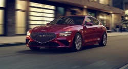 Genesis G70 2022 có giá 38.600 USD