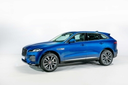 Chi tiết Jaguar F-Pace SE 250PS giá hơn 4,2 tỷ đồng