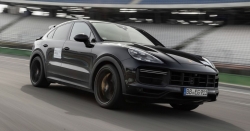 Porsche Cayenne Turbo S Coupe sẽ mạnh 631 mã lực?