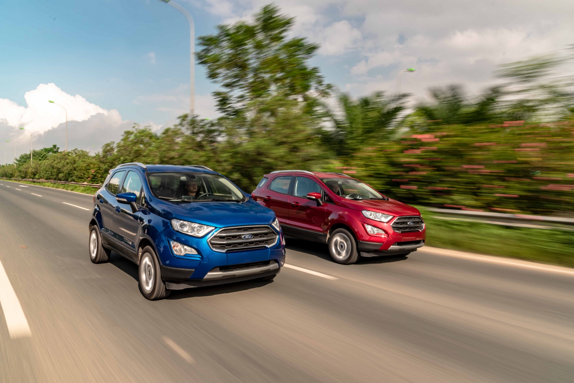 Chủ xe Ford trải nghiệm EcoSport Mới: Vẫn duy trì thế mạnh đặc trưng, bổ sung nâng cấp mới đánh trúng nhu cầu của người dùng