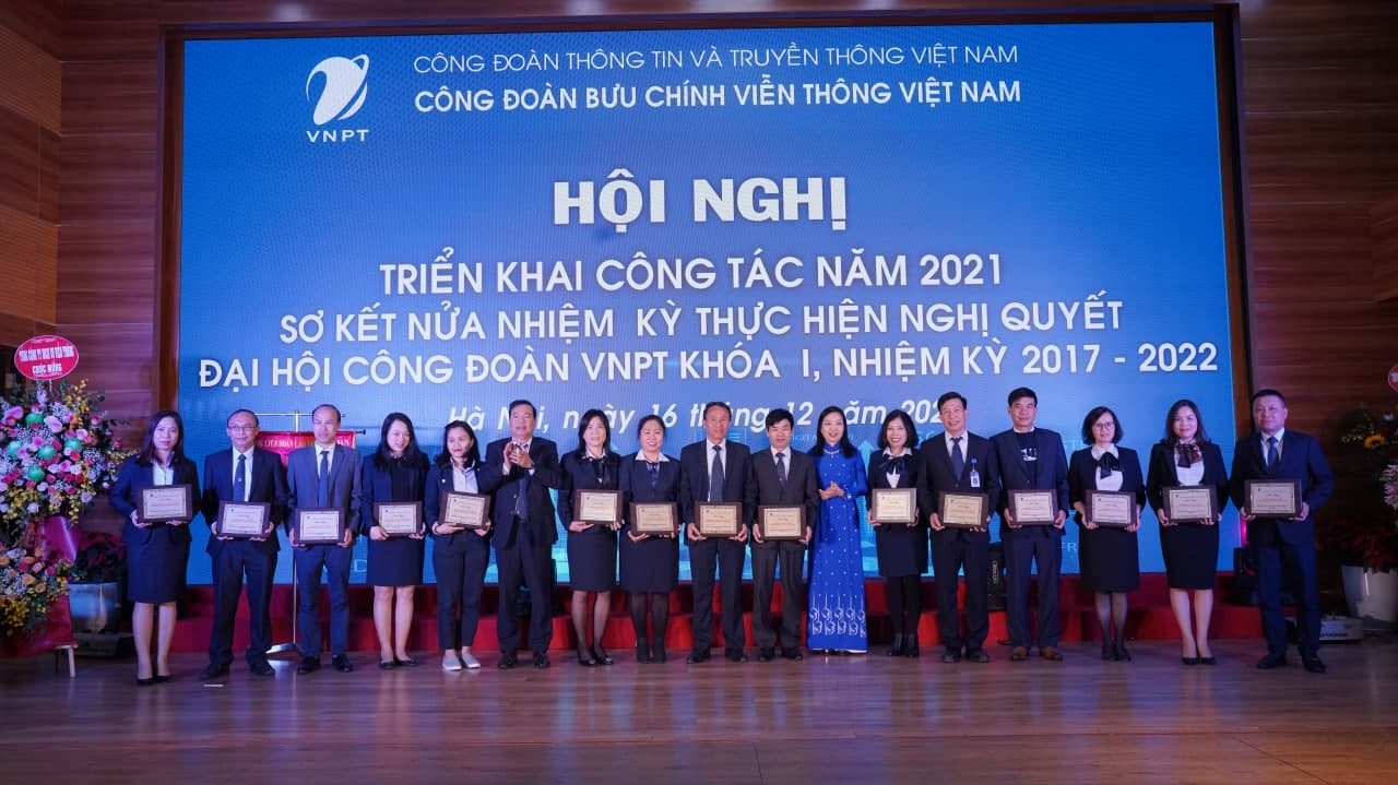 Thu nhập bình quân của VNPT gần 24 triệu đồng/người