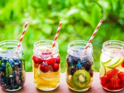 Gợi ý 4 công thức detox đơn giản, giúp eo thon dáng đẹp