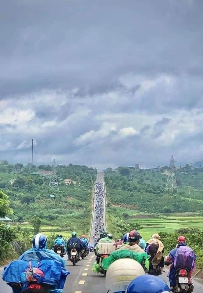 Công nhân “ở đâu ở yên đấy”: Thêm một lần lỡ hẹn với quê hương