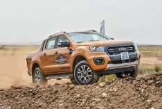 Ford Ranger bỏ xa các đối thủ về số xe bán ra trong tháng 9