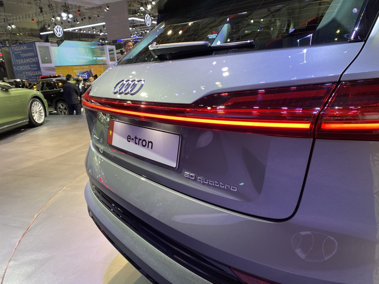 [VMS 2022] Audi e tron SUV bán ra tại Việt Nam với giá từ 2,97 tỷ đồng