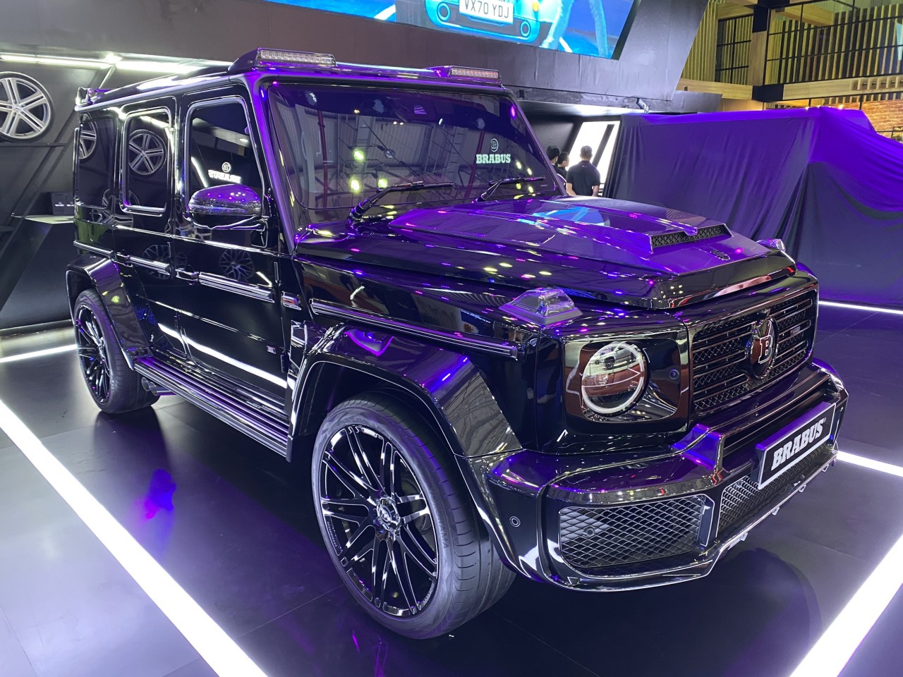 [VMS 2022] Brabus D40: Xe máy dầu tay lái nghịch 'độ' từ Mercedes G-Class