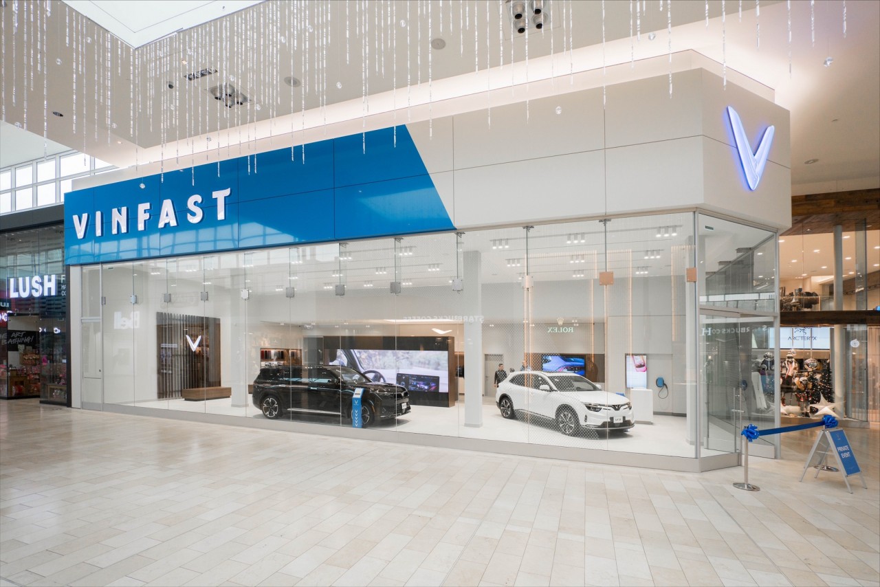 VinFast khai trương cửa hàng đầu tiên tại Yorkdale, Canada