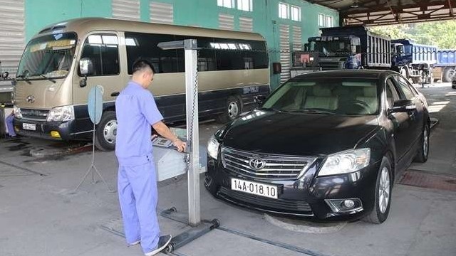 Dự kiến 15 trung tâm đăng kiểm tại Hà Nội hoạt động trở lại trong tuần này