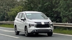 Mitsubishi Xpander 2022 chạy thử trên đường ngay sau khi cập cảng