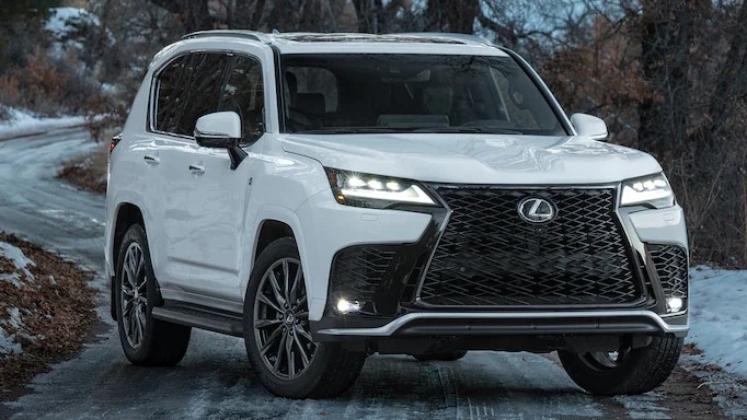 Giá lăn bánh Lexus LX600 vừa ra mắt