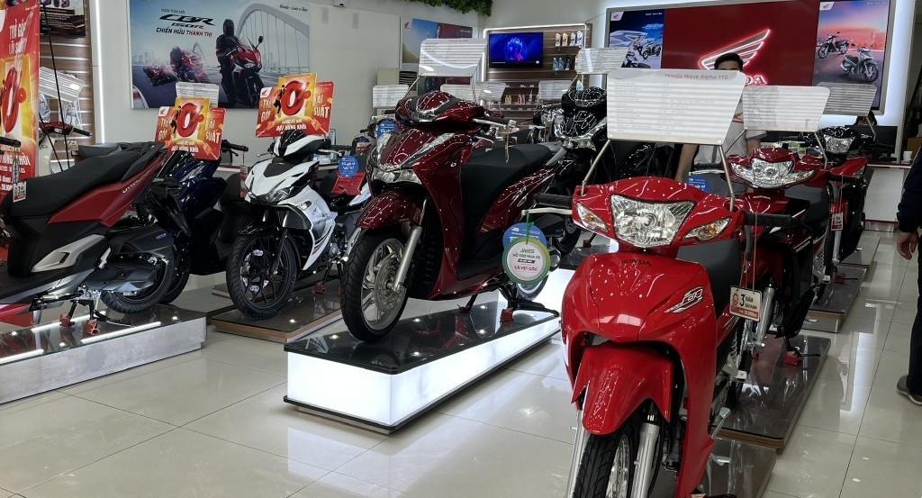 Xe máy Honda, Yamaha ồ ạt giảm giá cứu doanh số