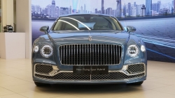 Bentley Flying Spur Hybrid 2023 ra mắt tại Việt Nam với giá từ 16,8 tỉ đồng