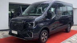 Cận cảnh Ford Transit 2024 sắp được bán tại Việt Nam