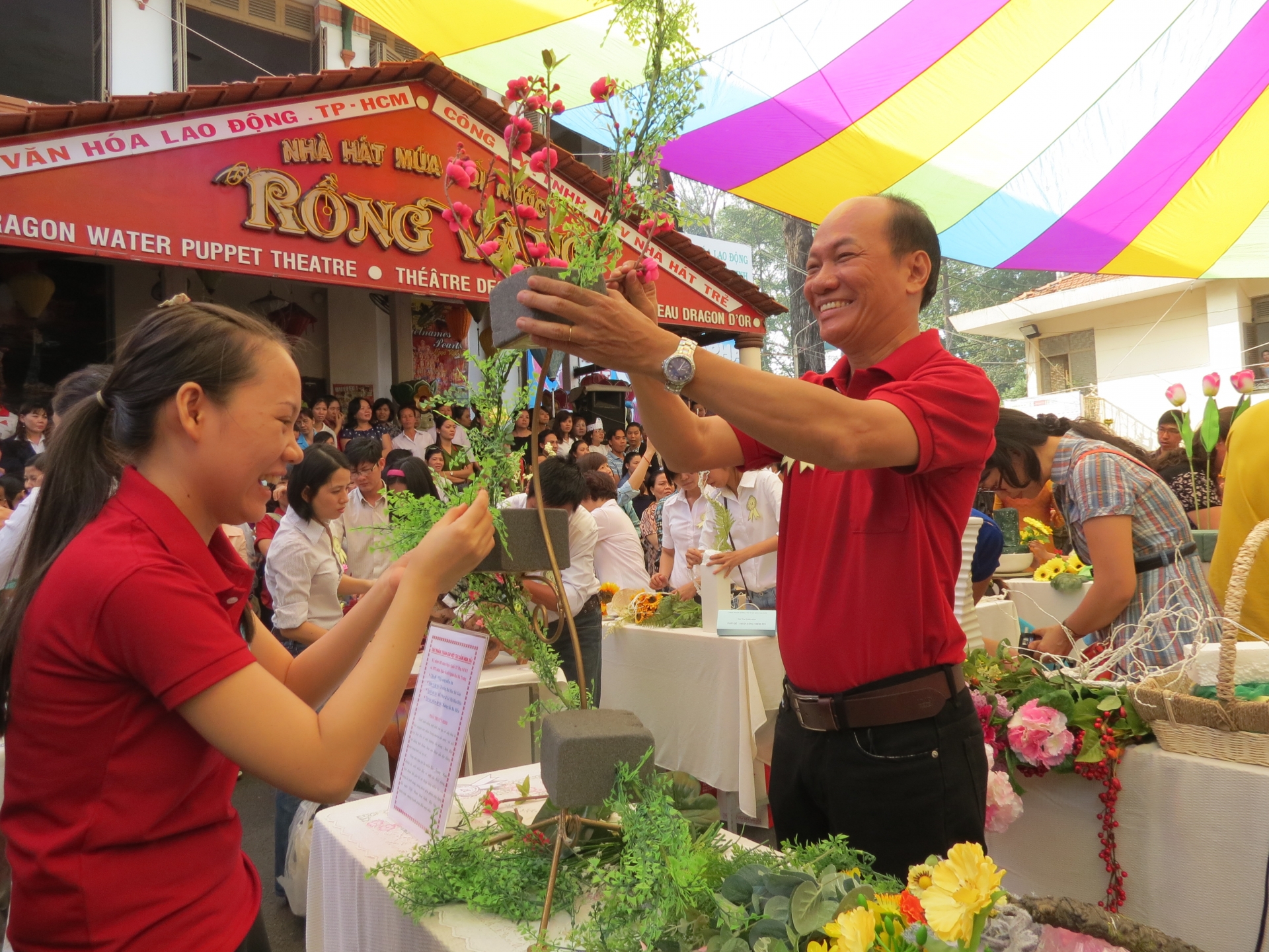 “Mang” nhà văn hóa xuống tận nơi ở, nơi làm việc của công nhân