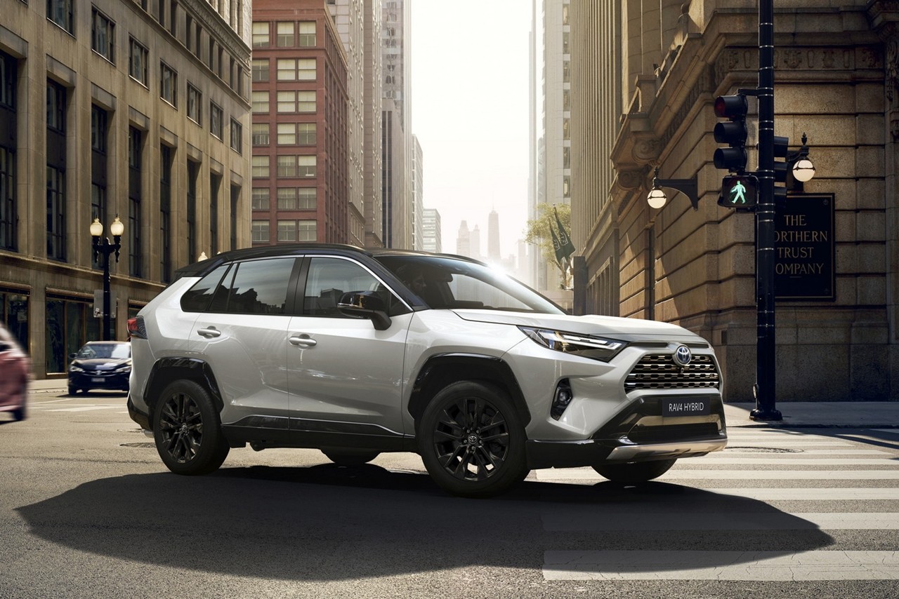 Toyota RAV4 2023 nâng cấp nhẹ