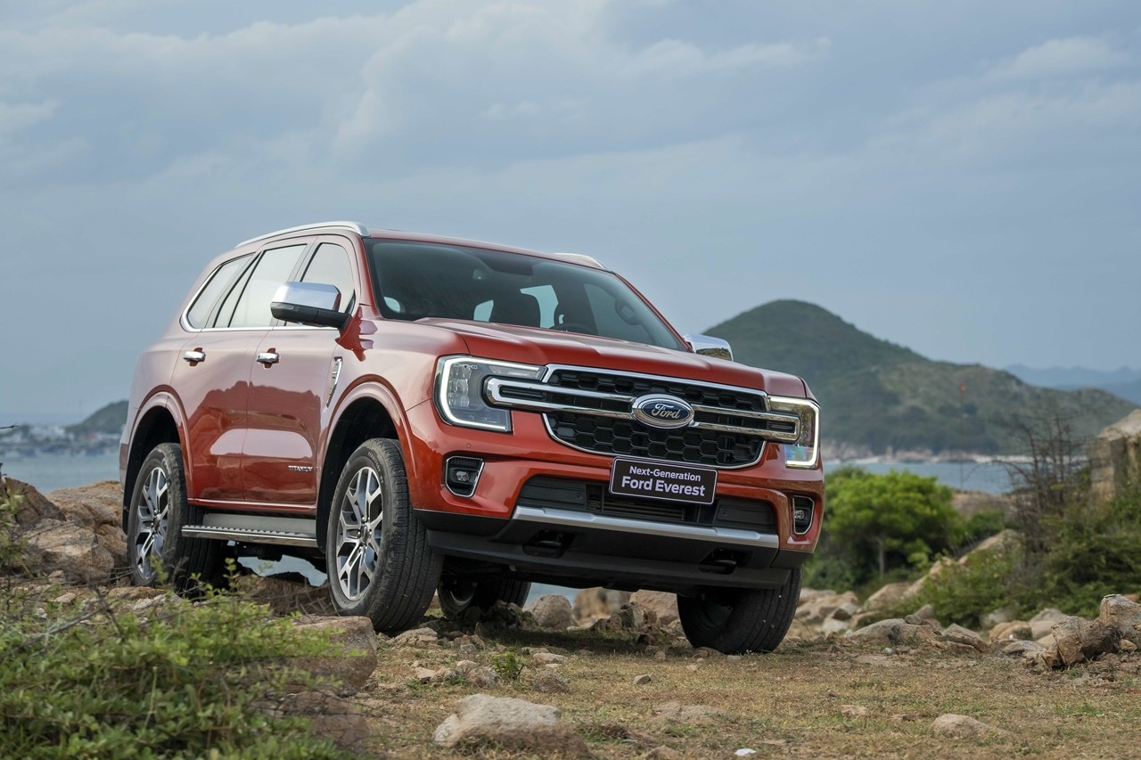 Cảm giác lái Ford Everest 2022 như thế nào?