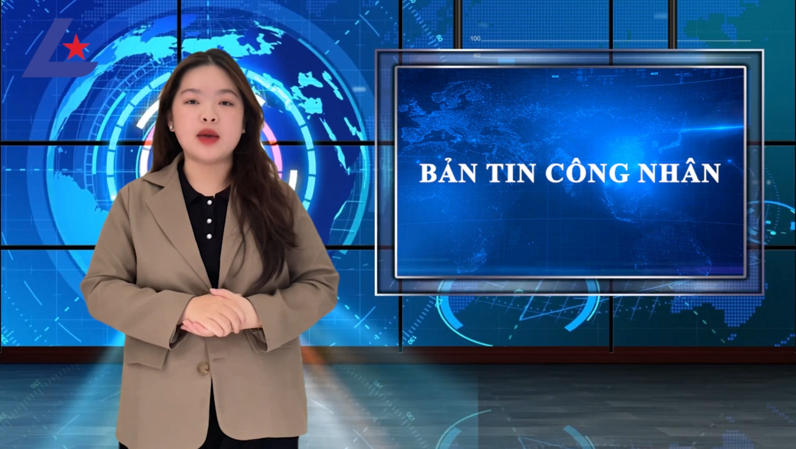 Bản tin công nhân: “Nếu còn trẻ, thay vì làm xe ôm công nghệ, tôi sẽ chọn làm công nhân…”